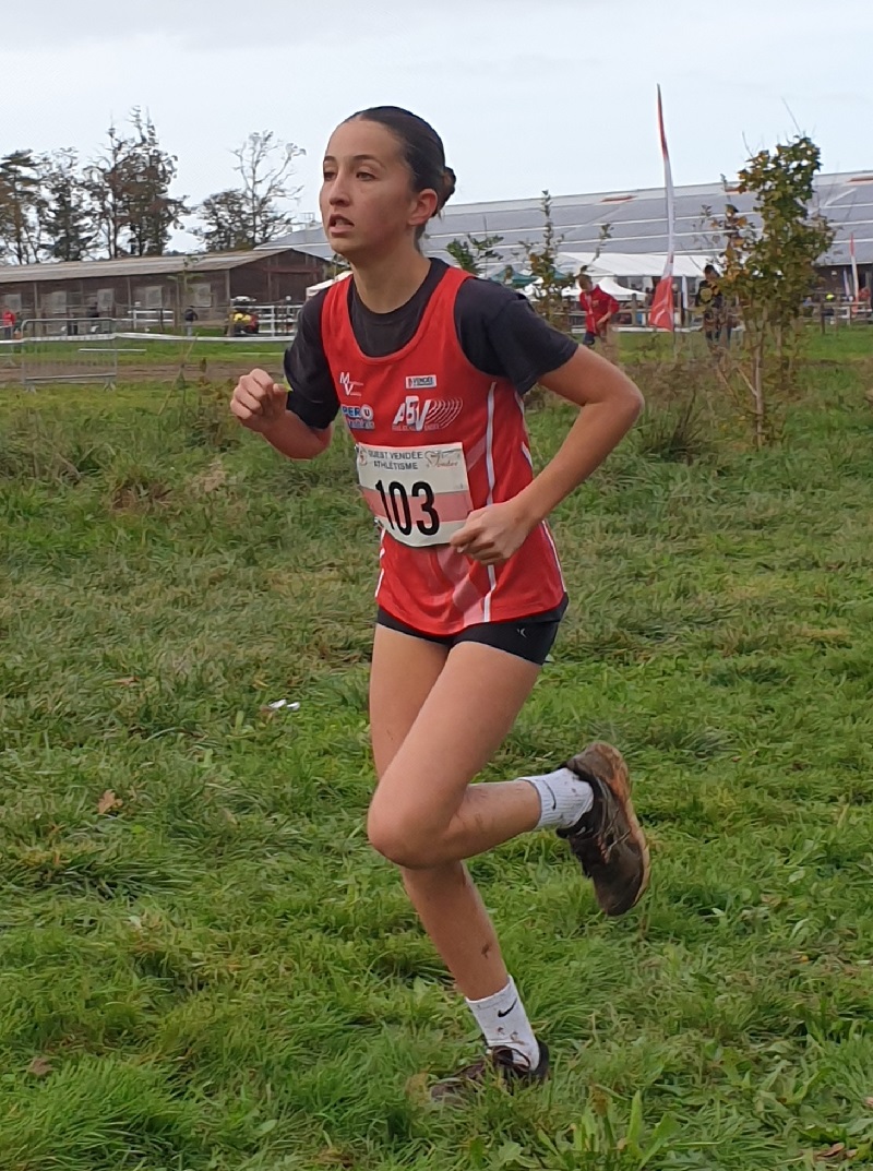 2022-11-20 - Championnat vendee cross court - Margot Boucher